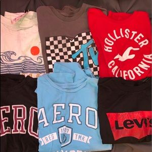 GRAPHIC TEE BUNDLE!!